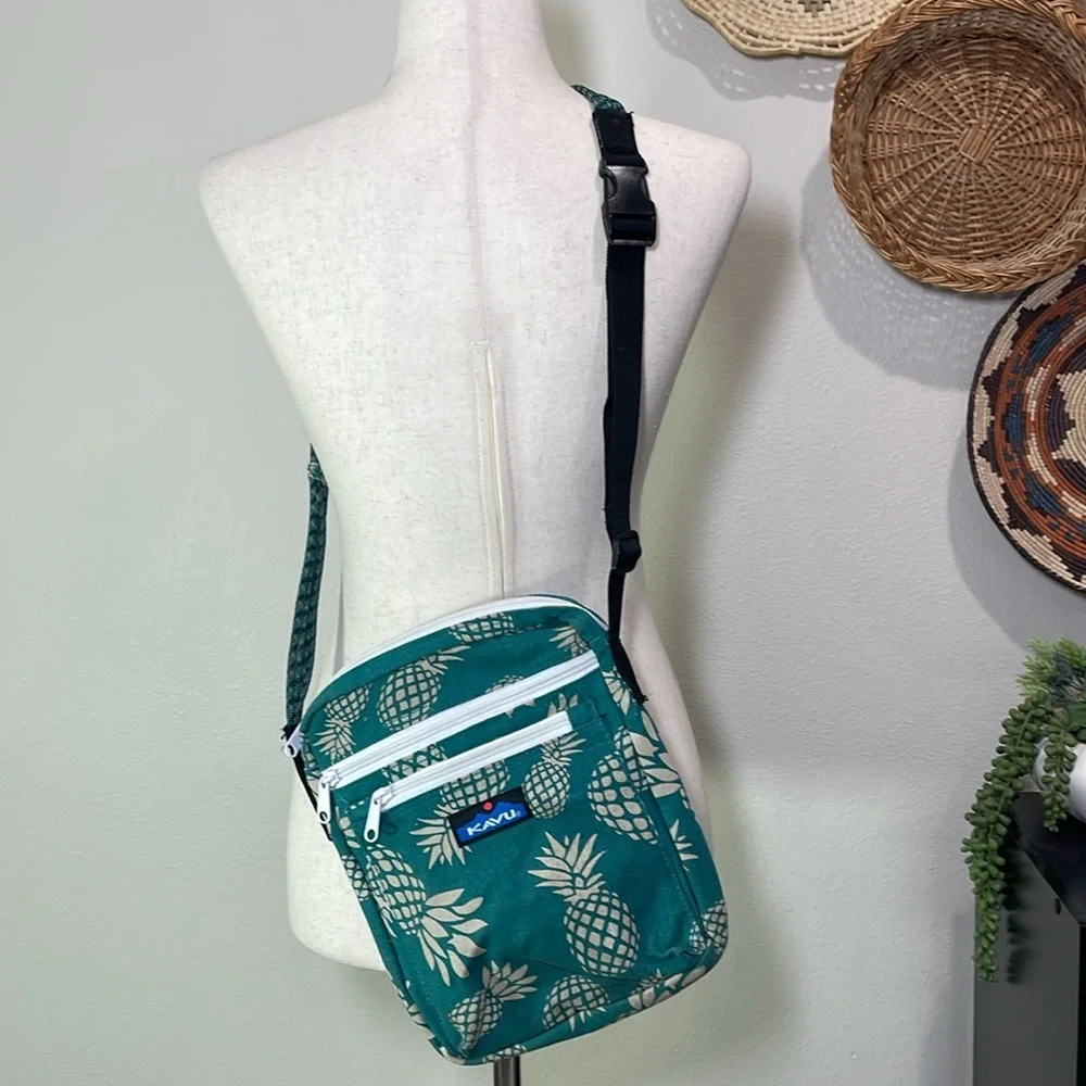 Kavu Keeper Crossbody Rope Bag Cotton Canvas Purse Pineapples Teal Blue & Gray - Picture 1 of 16